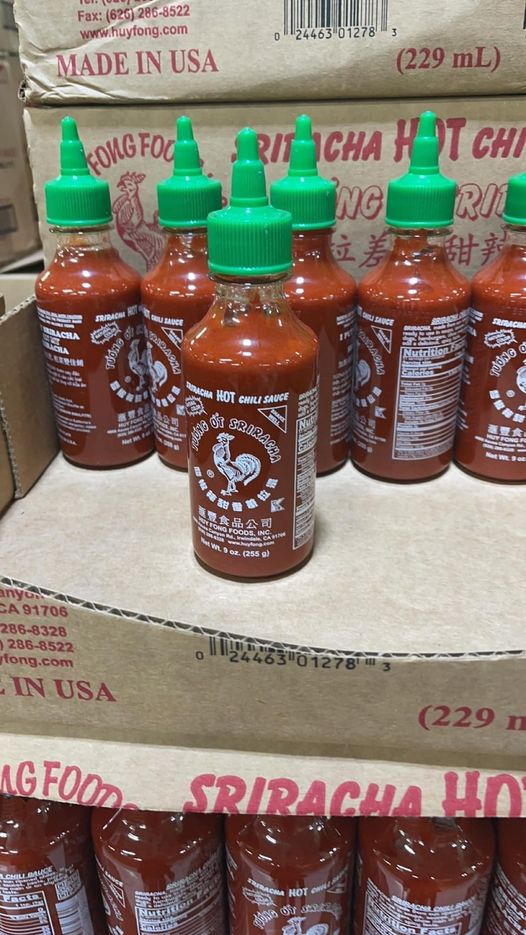 Tương ớt con gà Sriracha